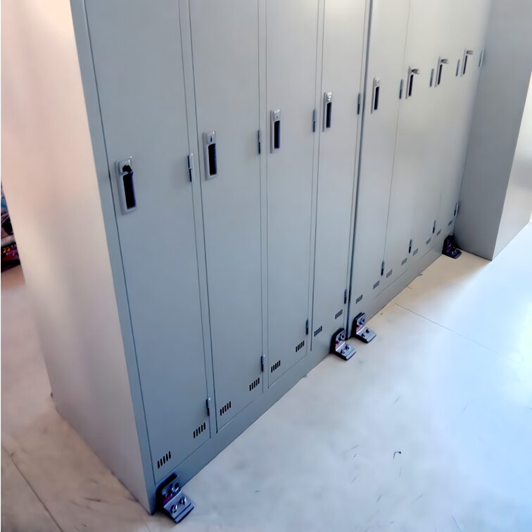 fix lockers