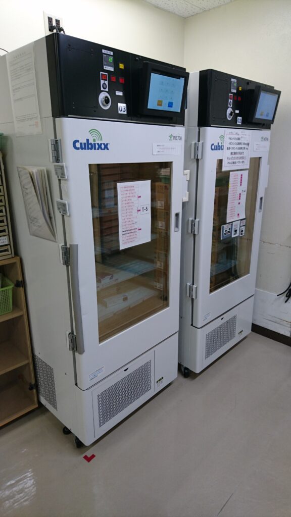 A large refrigerators placing side by side